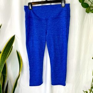 Athleta | Blue Capri Leggings